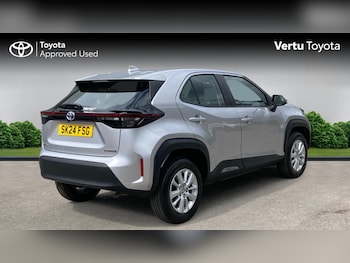 Used Toyota Yaris Cross 2024 for sale - 78581964: Photo