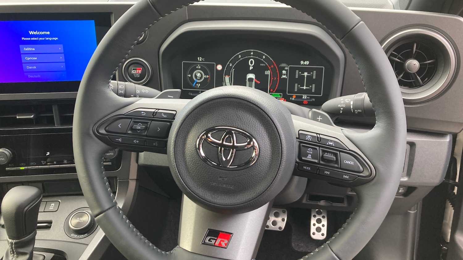 Used Toyota Yaris 2024 for sale - 77997517: Photo 8