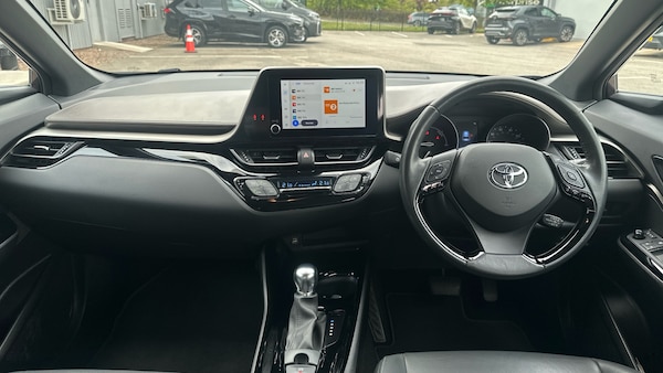 Used Toyota C-HR 2023 for sale - 76181323: Photo 5