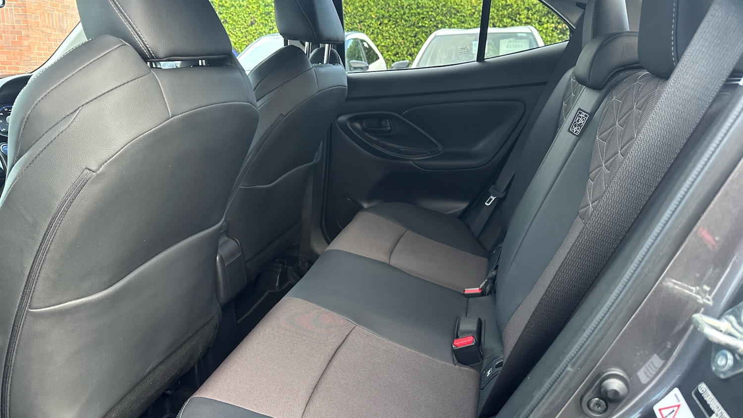 Used Toyota Yaris Cross 2023 for sale - 76320015: Photo 13