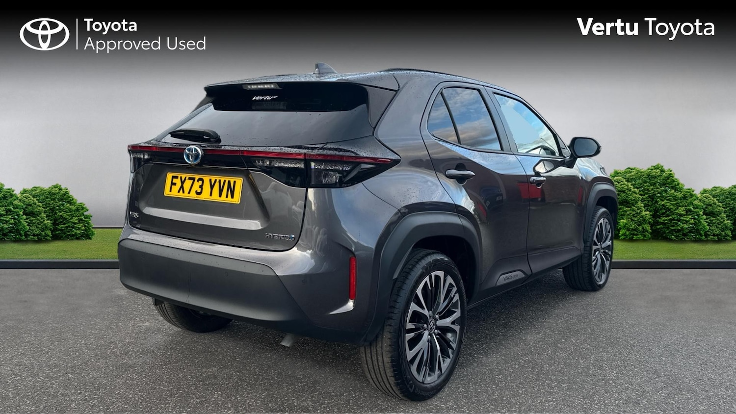 Used Toyota Yaris Cross 2023 for sale - 76320015: Photo 2