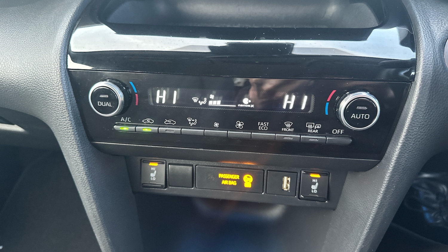 Used Toyota Yaris Cross 2023 for sale - 76320015: Photo 27
