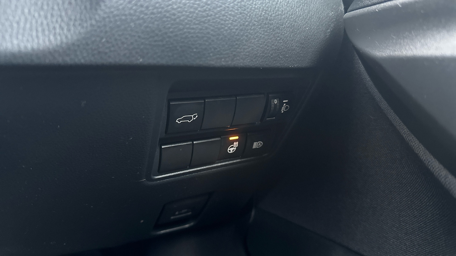 Used Toyota Yaris Cross 2023 for sale - 76320015: Photo 29