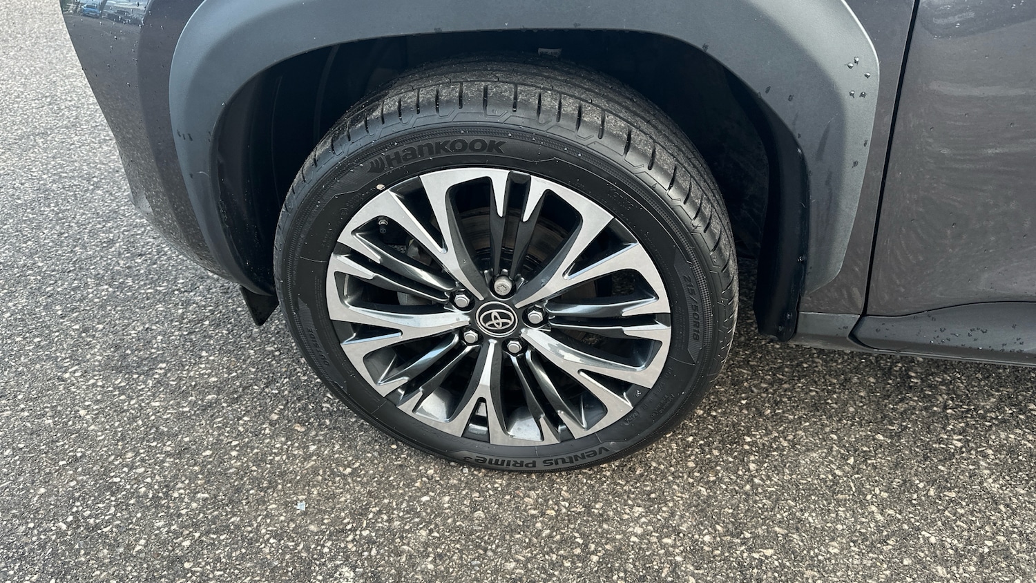 Used Toyota Yaris Cross 2023 for sale - 76320015: Photo 40