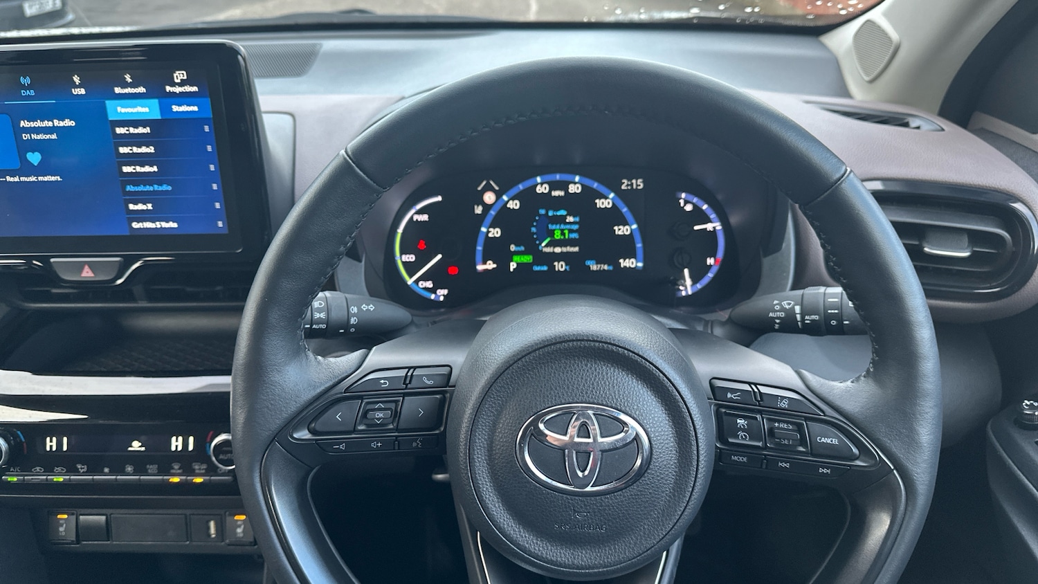 Used Toyota Yaris Cross 2023 for sale - 76320015: Photo 6