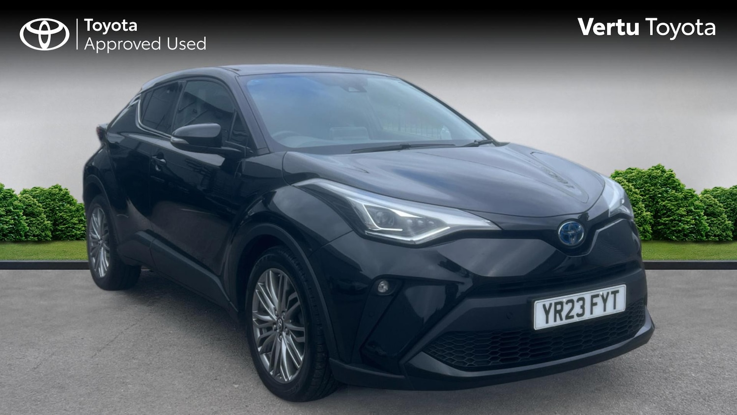 Used Toyota C-HR 2023 for sale - 77628791: Photo 1