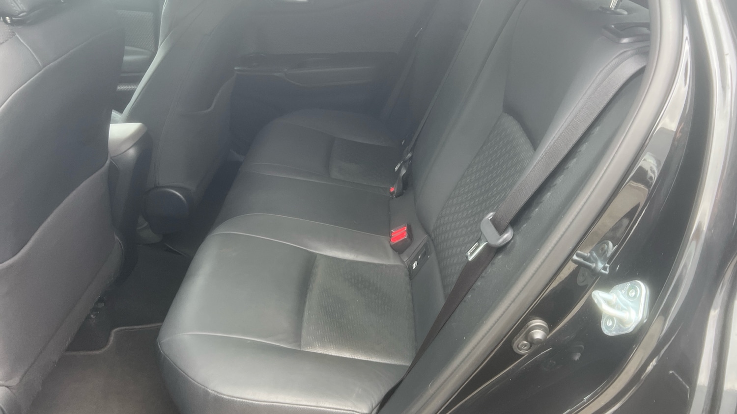 Used Toyota C-HR 2023 for sale - 77628791: Photo 13