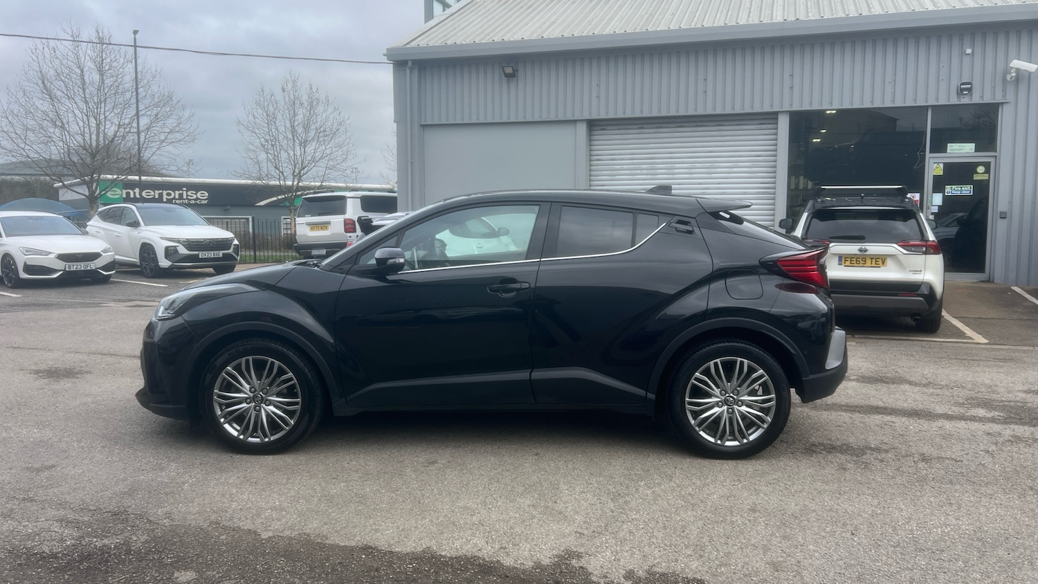 Used Toyota C-HR 2023 for sale - 77628791: Photo 17