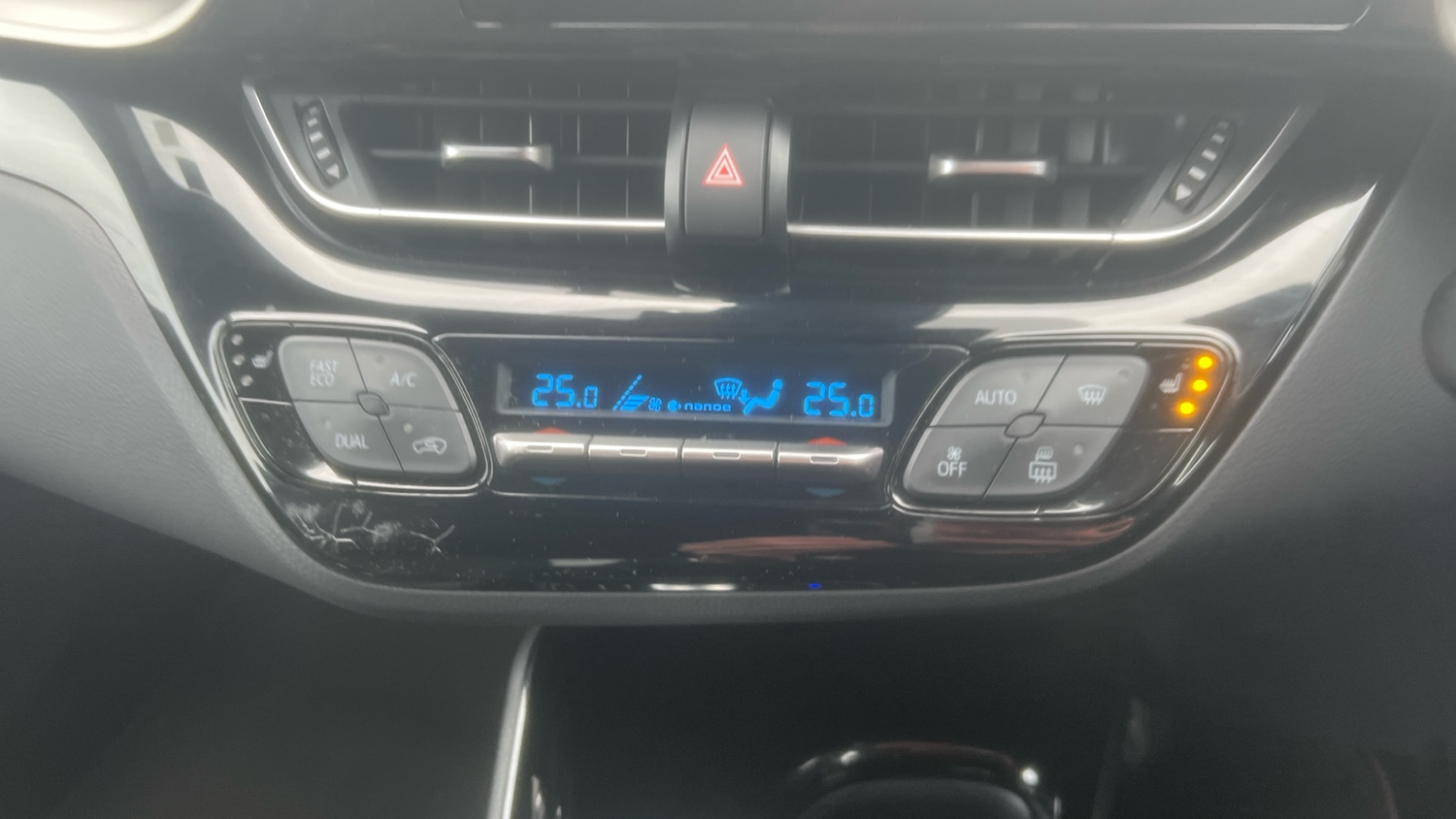 Used Toyota C-HR 2023 for sale - 77628791: Photo 36