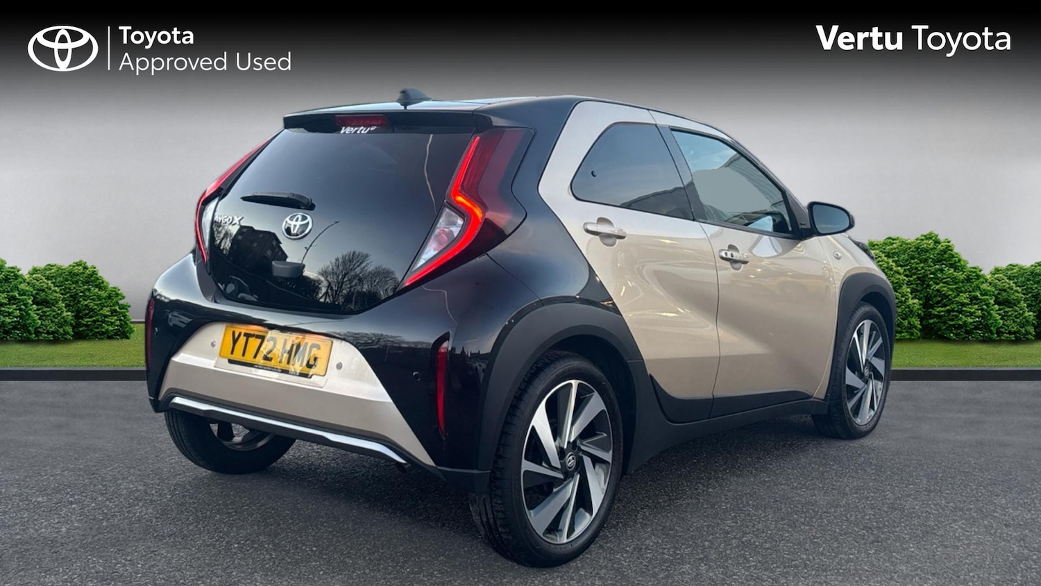 Used Toyota Aygo X 2022 for sale - 77168480: Photo 2