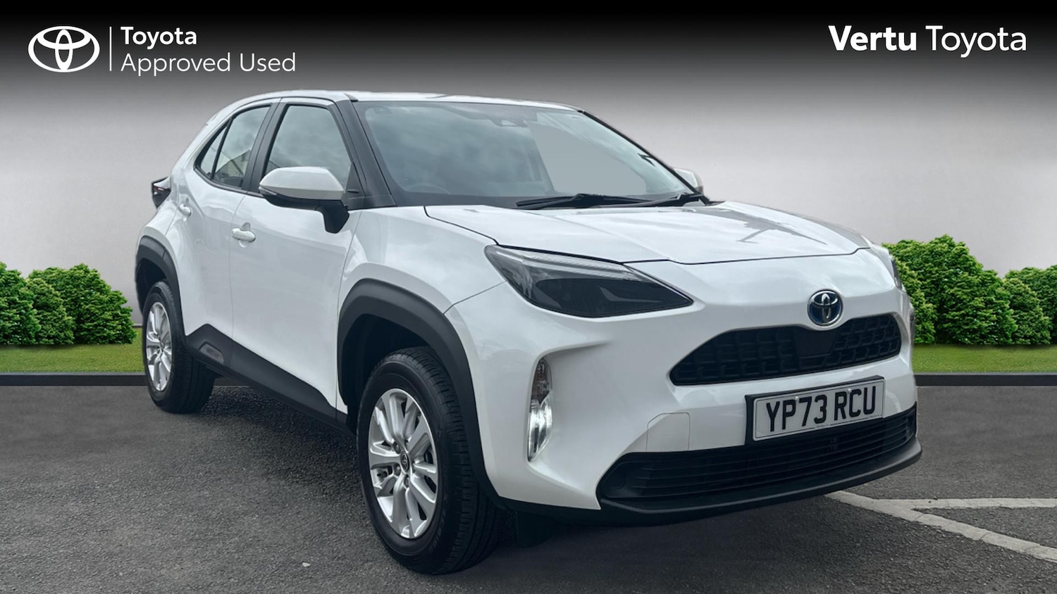 Used Toyota Yaris Cross 2023 for sale - 76117285: Photo 1