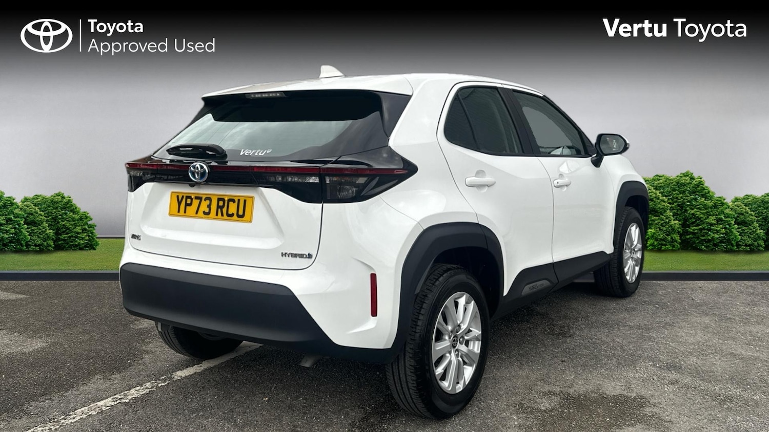 Used Toyota Yaris Cross 2023 for sale - 76117285: Photo 2