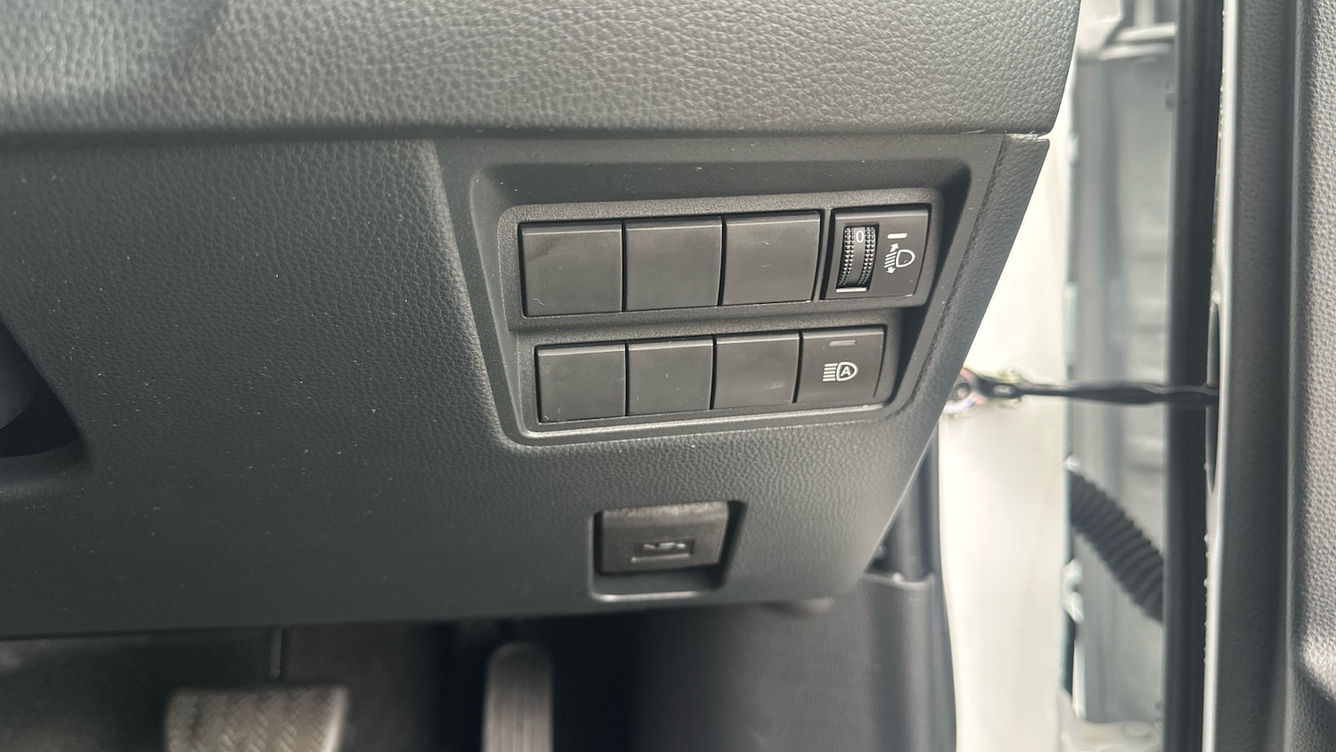 Used Toyota Yaris Cross 2023 for sale - 76117285: Photo 29