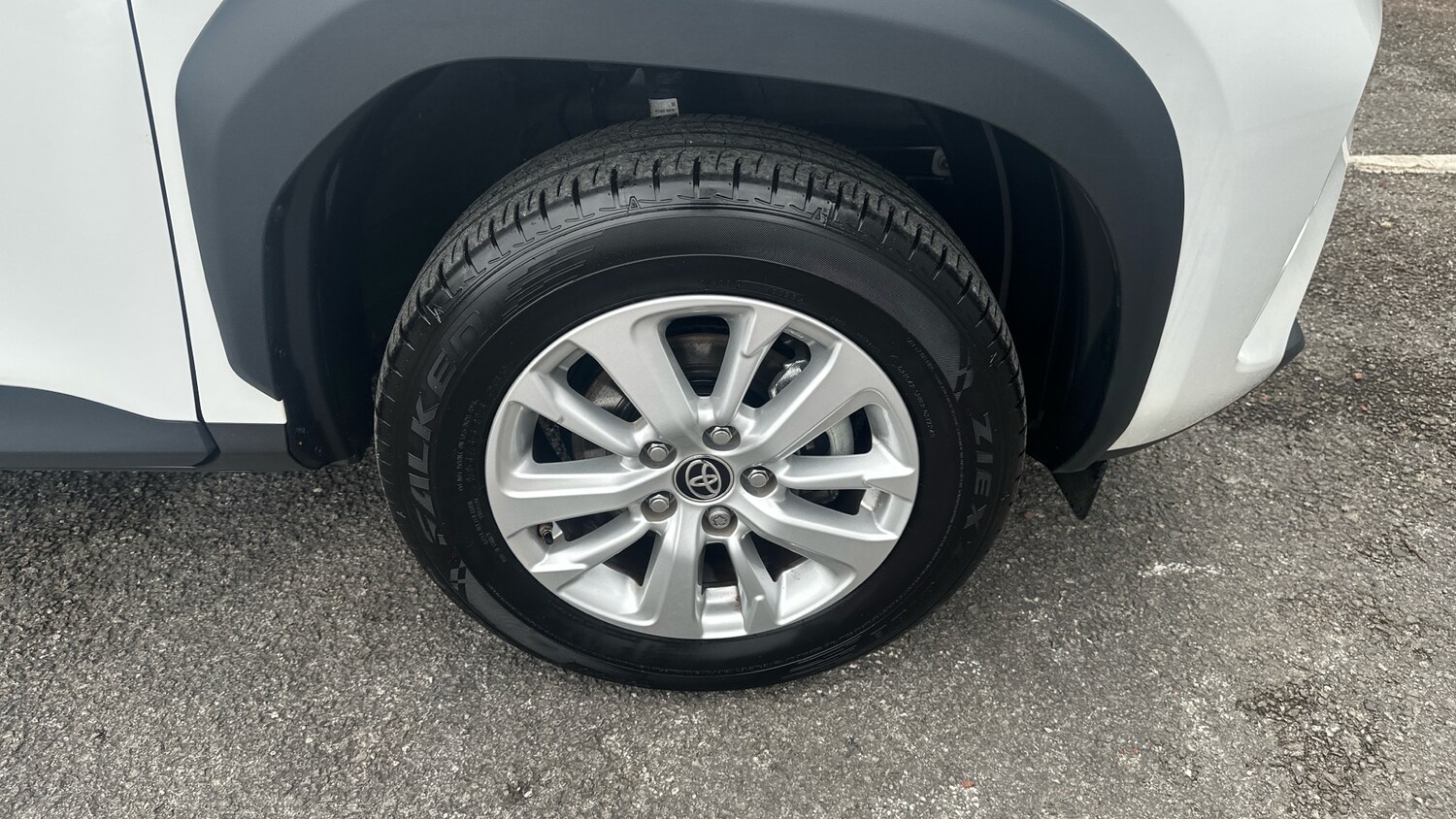 Used Toyota Yaris Cross 2023 for sale - 76117285: Photo 35