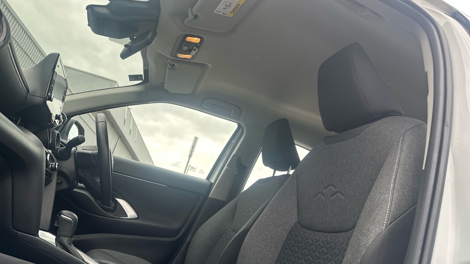 Used Toyota Yaris Cross 2023 for sale - 76117285: Photo 41
