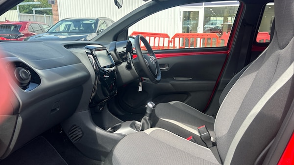 Used Toyota AYGO 2021 for sale - 76289112: Photo 10
