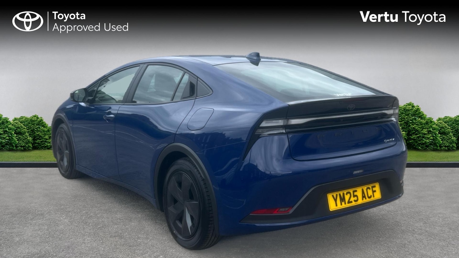 Used Toyota Prius 2025 for sale - 76807017: Photo 4