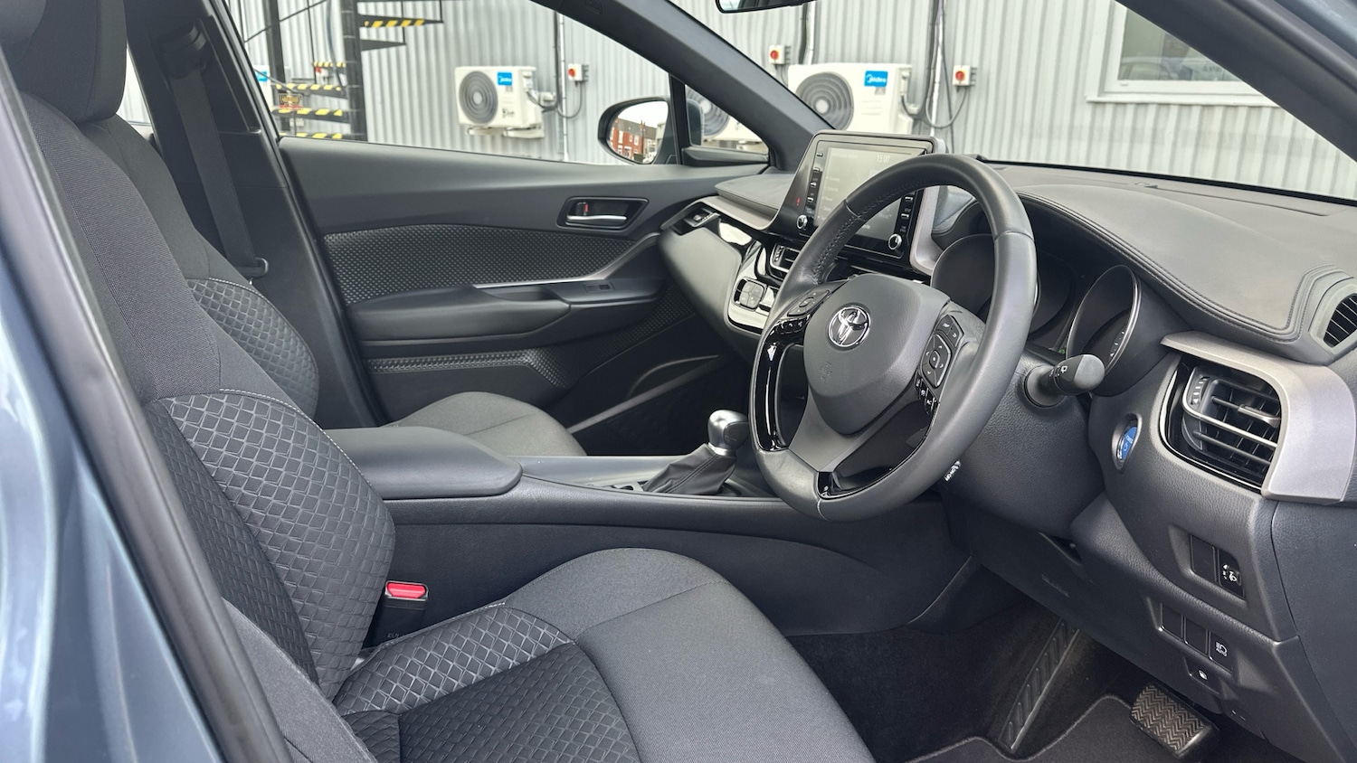 Used Toyota C-HR 2022 for sale - 75995671: Photo 11