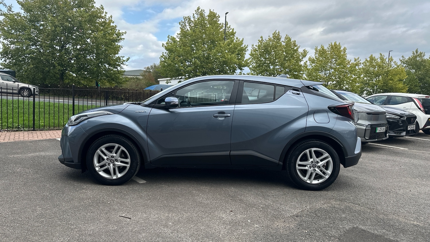 Used Toyota C-HR 2022 for sale - 75995671: Photo 17