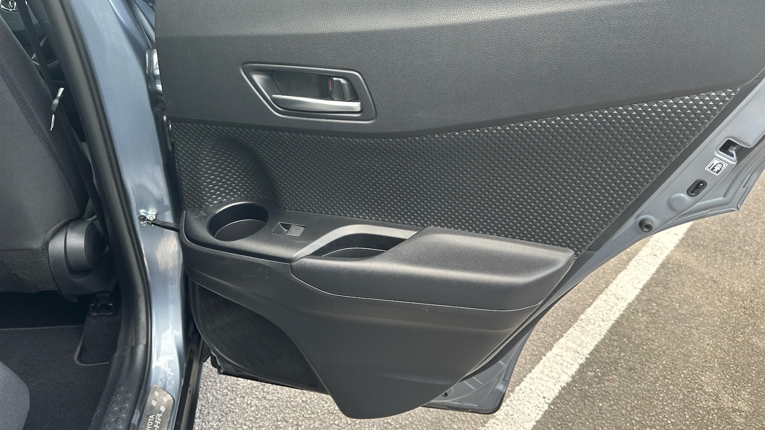 Used Toyota C-HR 2022 for sale - 75995671: Photo 30