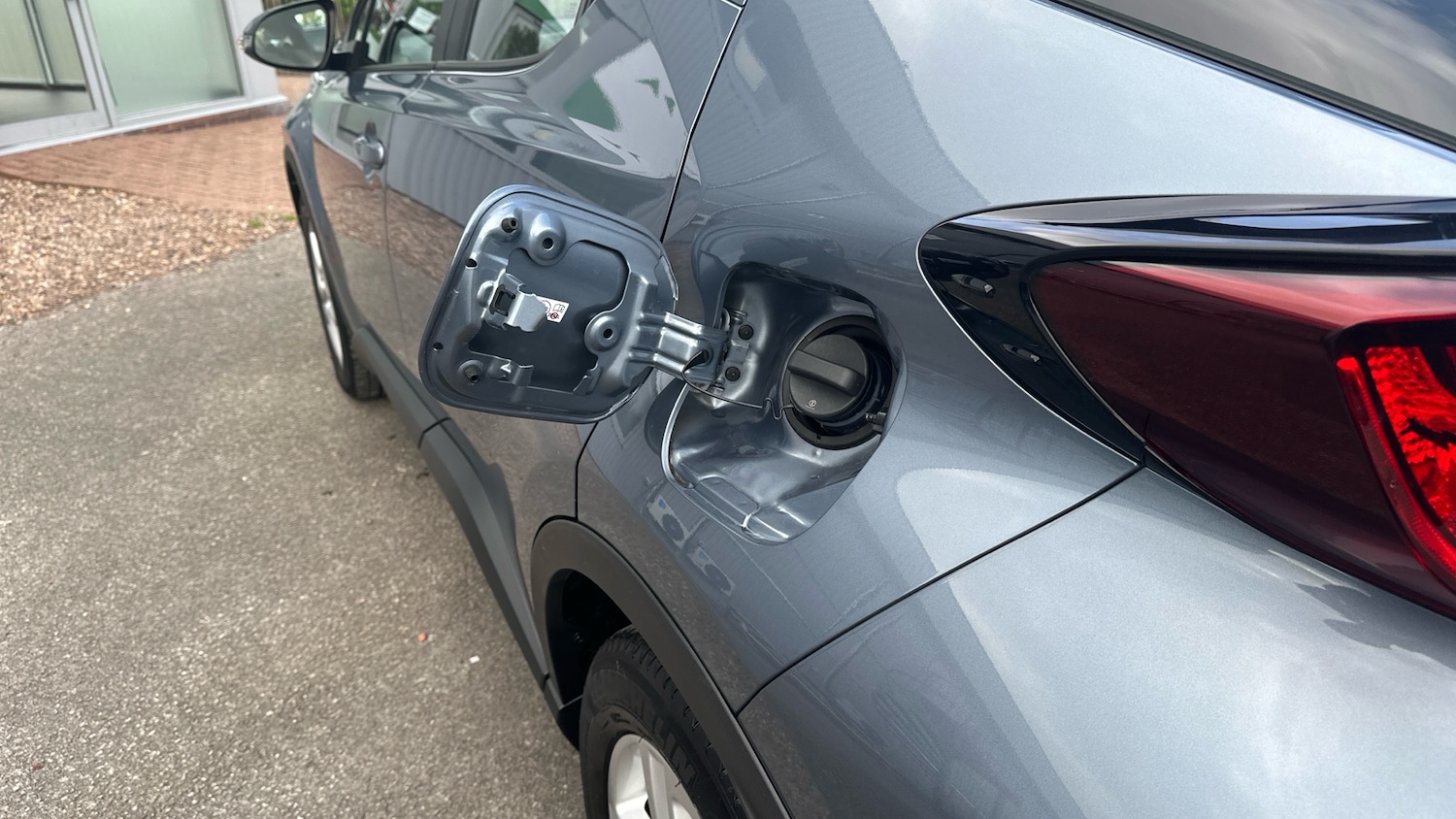 Used Toyota C-HR 2022 for sale - 75995671: Photo 32