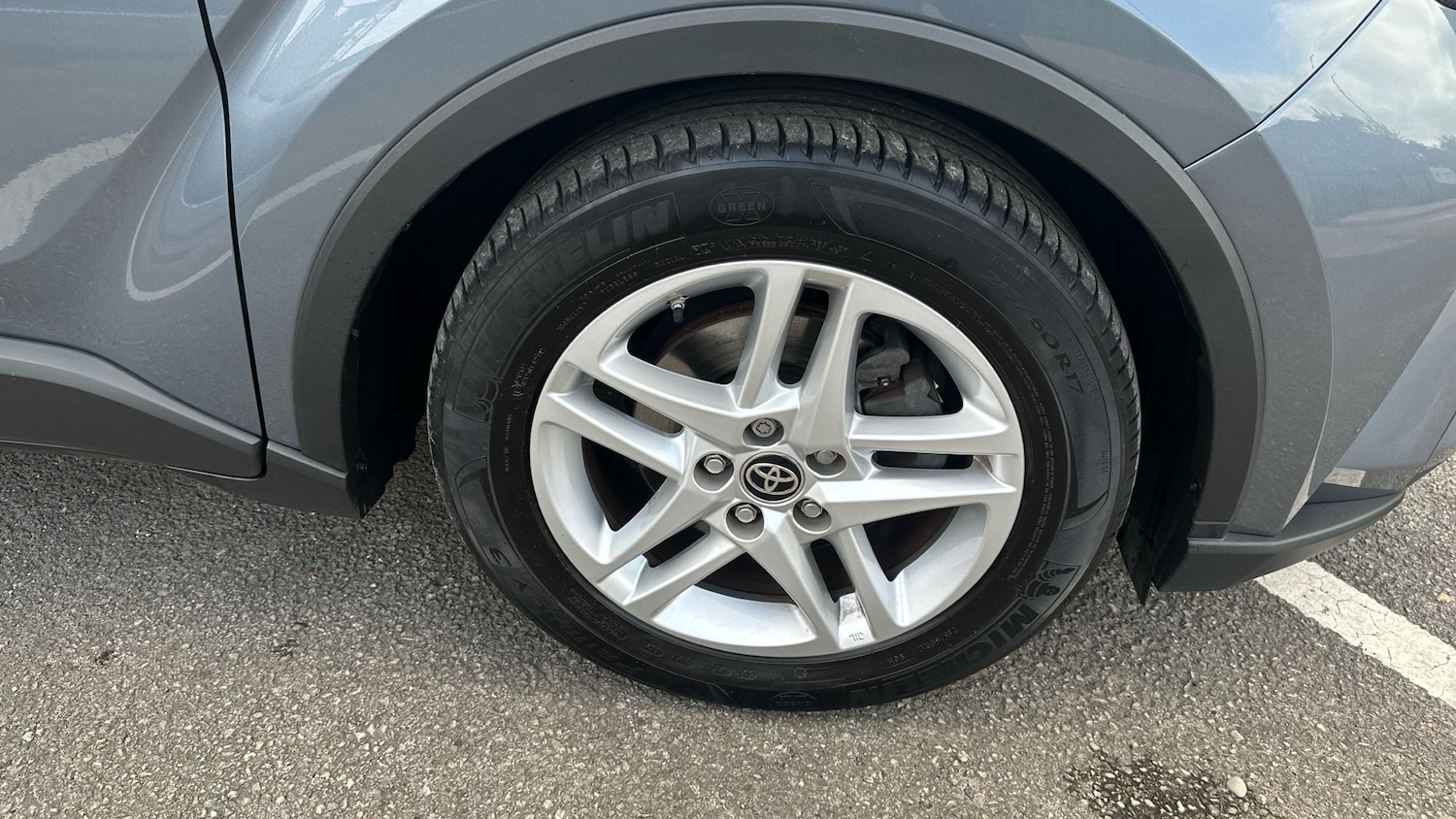 Used Toyota C-HR 2022 for sale - 75995671: Photo 35
