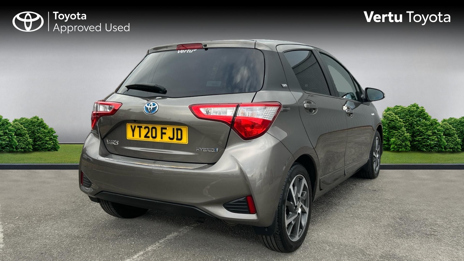 Used Toyota Yaris 2020 for sale - 76142340: Photo 2