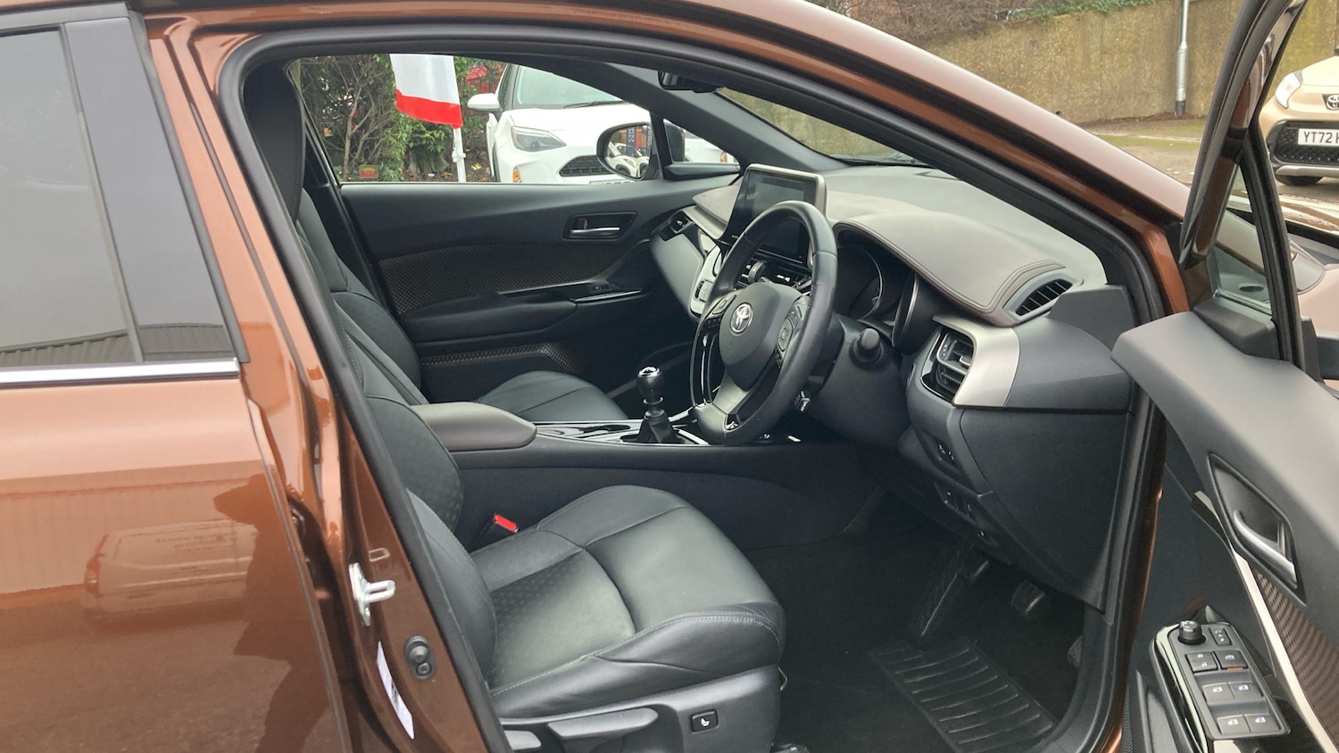 Used Toyota C-HR 2019 for sale - 77208843: Photo 11