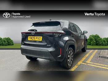 Used Toyota Yaris Cross 2025 for sale - 77851188: Photo