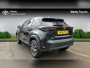 Used Toyota Yaris Cross 2025 for sale - 77851188: Photo