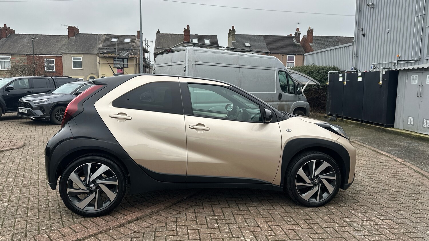 Used Toyota Aygo X 2023 for sale - 77690626: Photo 16