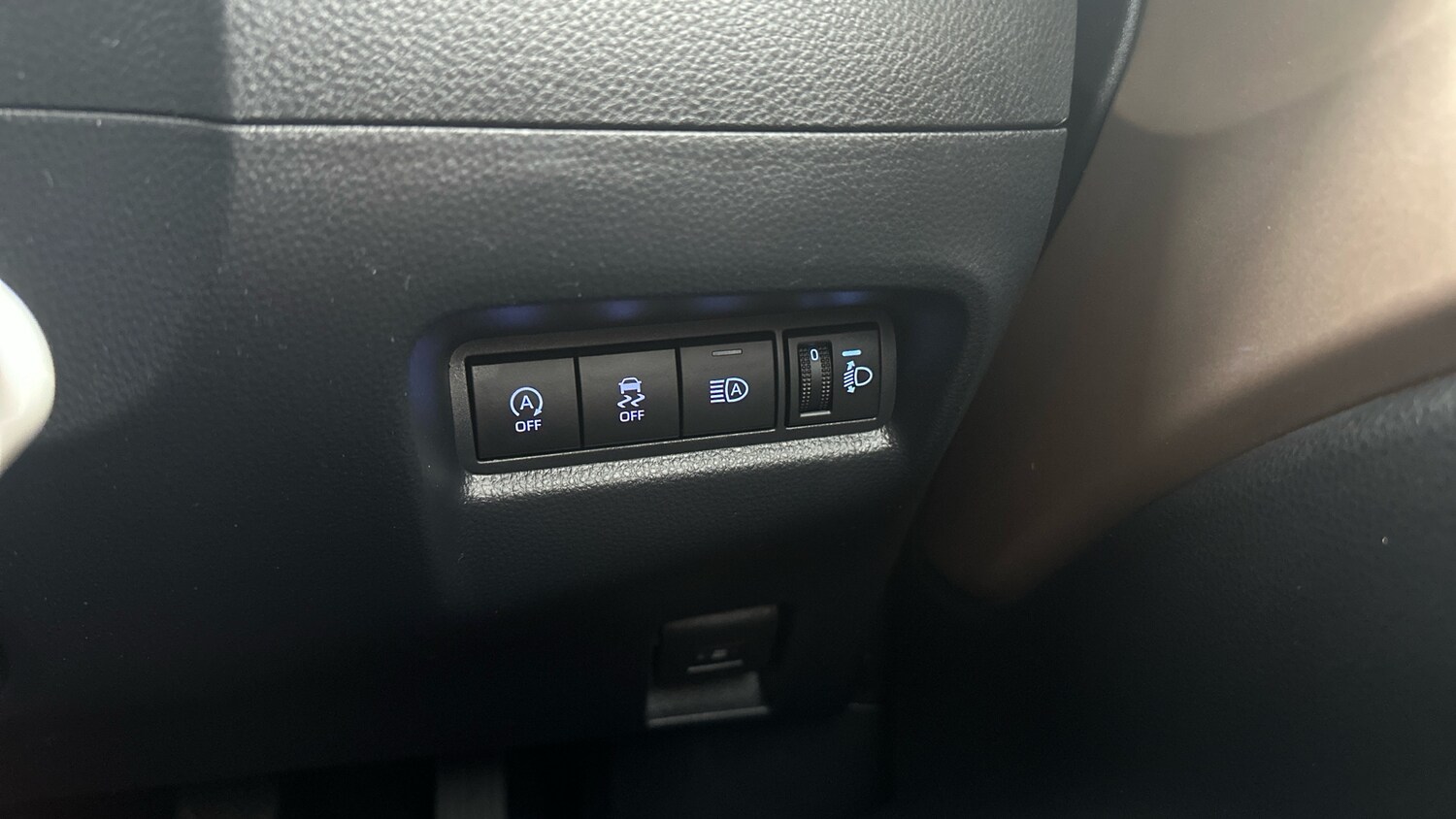 Used Toyota Aygo X 2023 for sale - 77690626: Photo 30