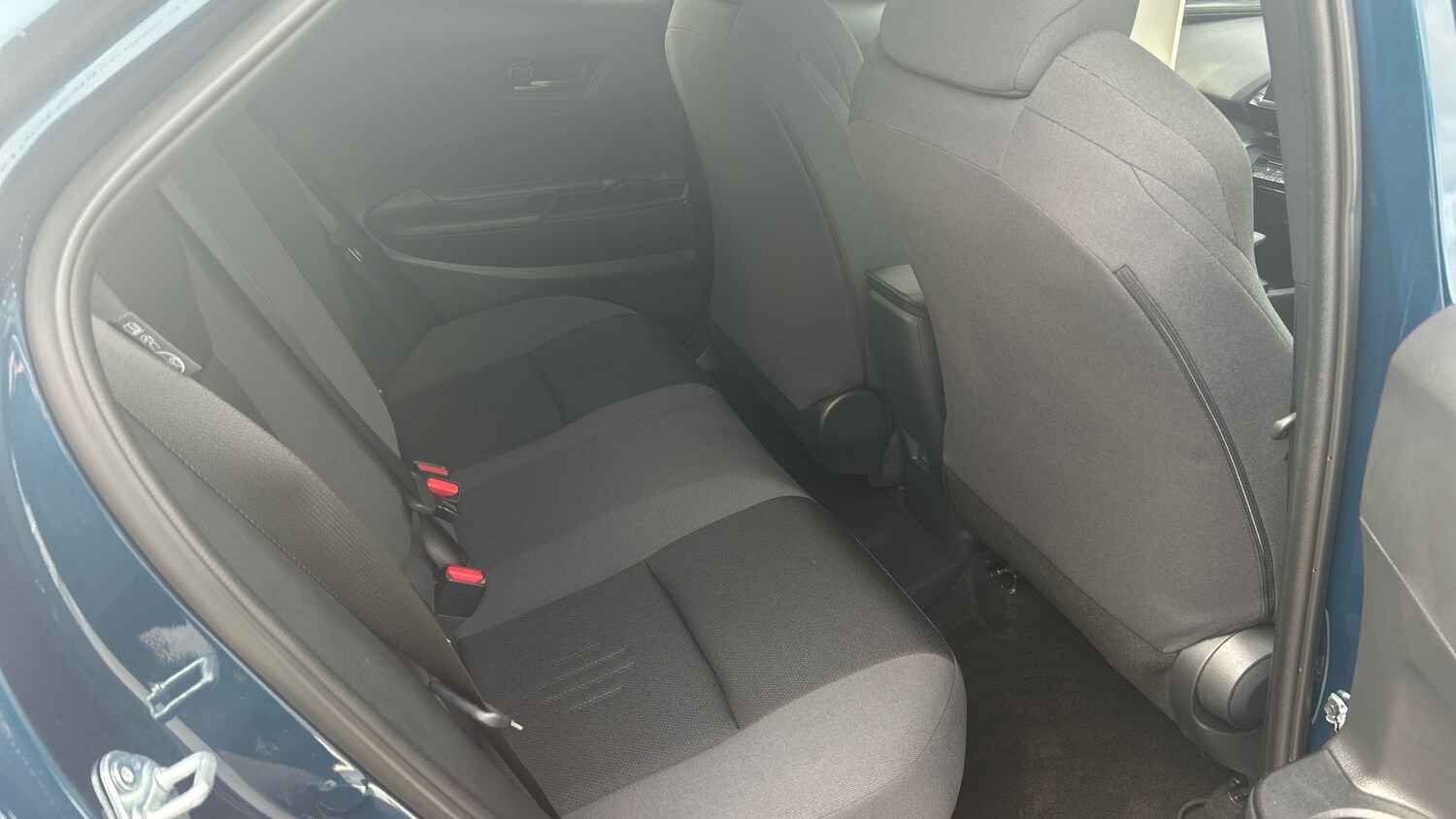 Used Toyota C-HR 2025 for sale - 76413247: Photo 12