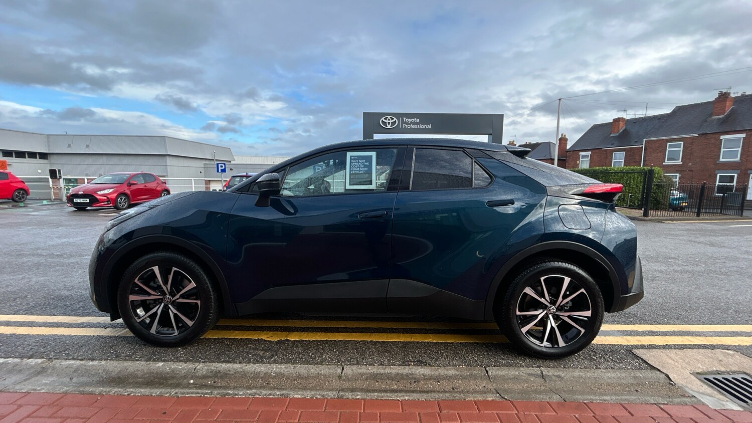 Used Toyota C-HR 2025 for sale - 76413247: Photo 17