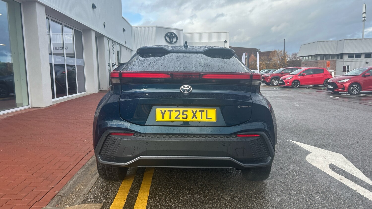 Used Toyota C-HR 2025 for sale - 76413247: Photo 19