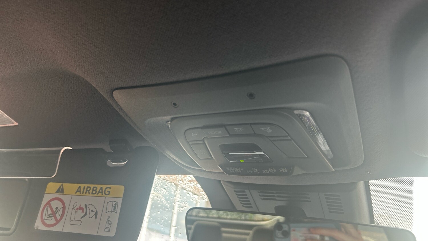 Used Toyota C-HR 2025 for sale - 76413247: Photo 28