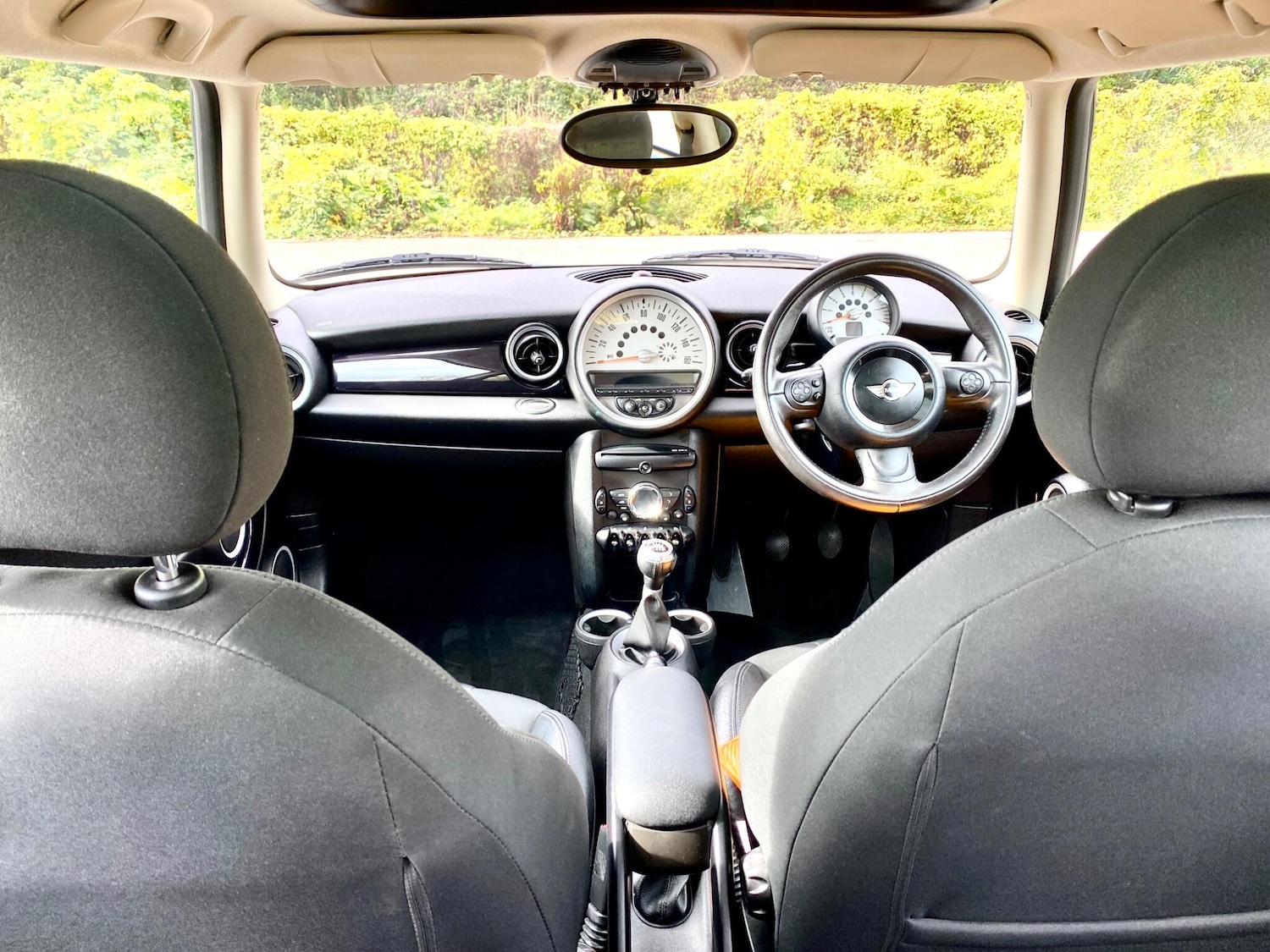 Used MINI Hatch 2011 for sale - 76214154: Photo 25