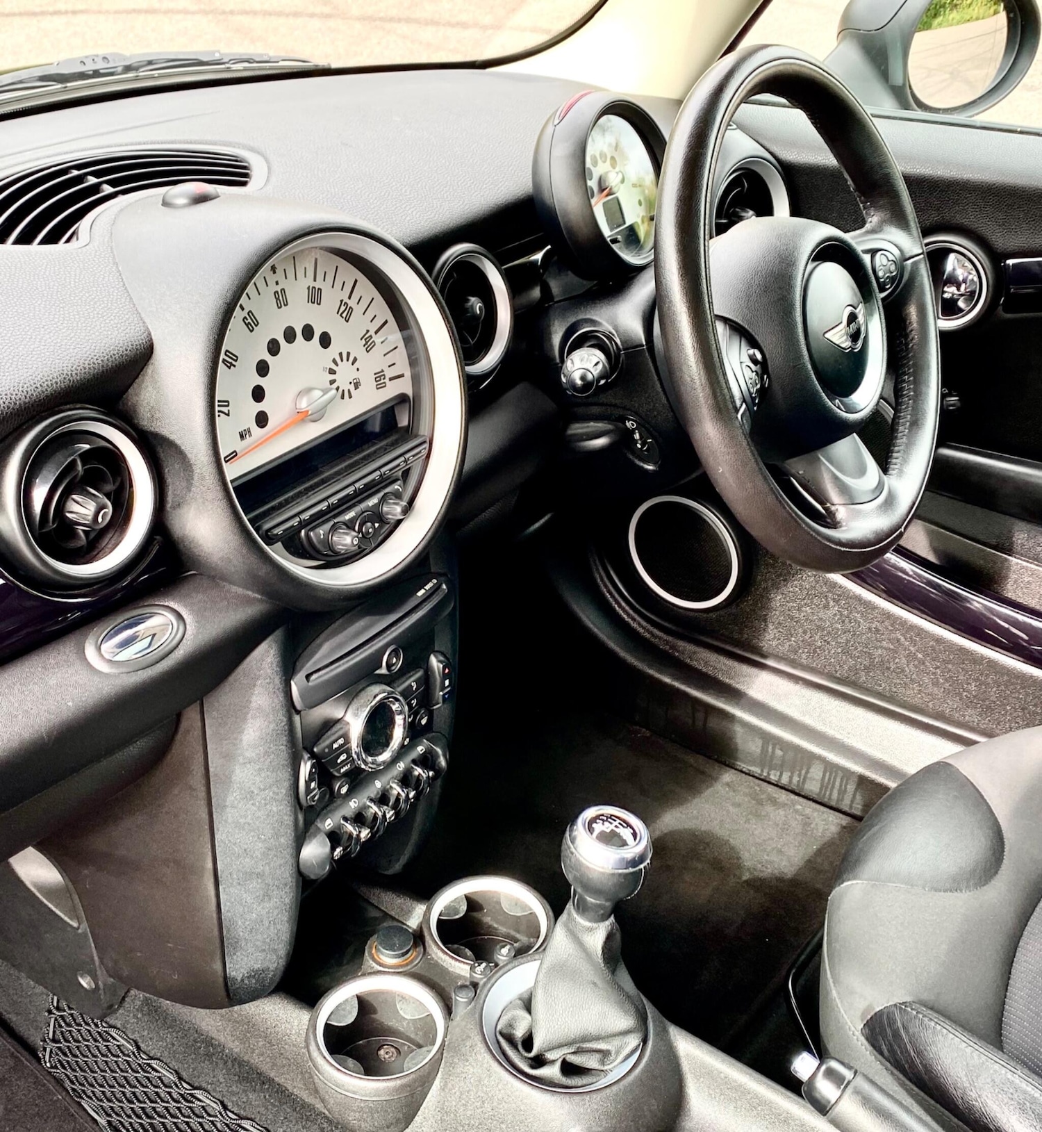 Used MINI Hatch 2011 for sale - 76214154: Photo 26