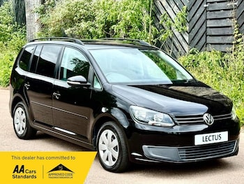 Used Volkswagen Touran 2013 for sale - 78636148: Photo