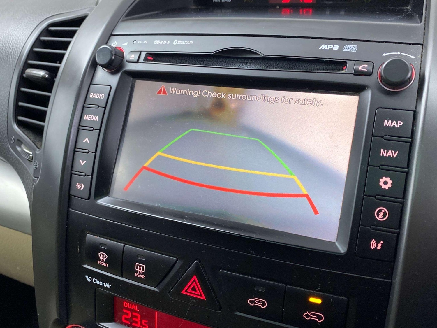 Used Kia Sorento 2011 for sale - 76572255: Photo 35