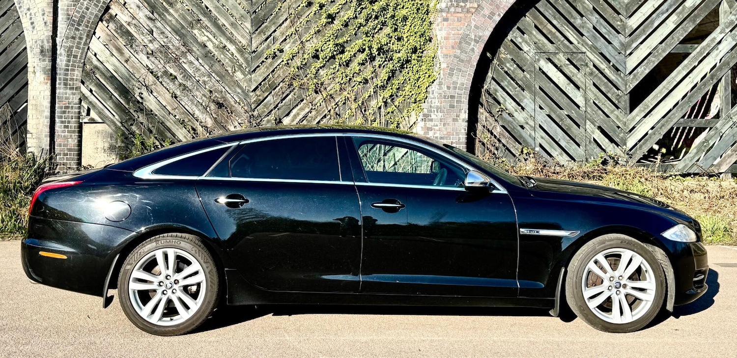 Used Jaguar XJ 2010 for sale - 77997370: Photo 13