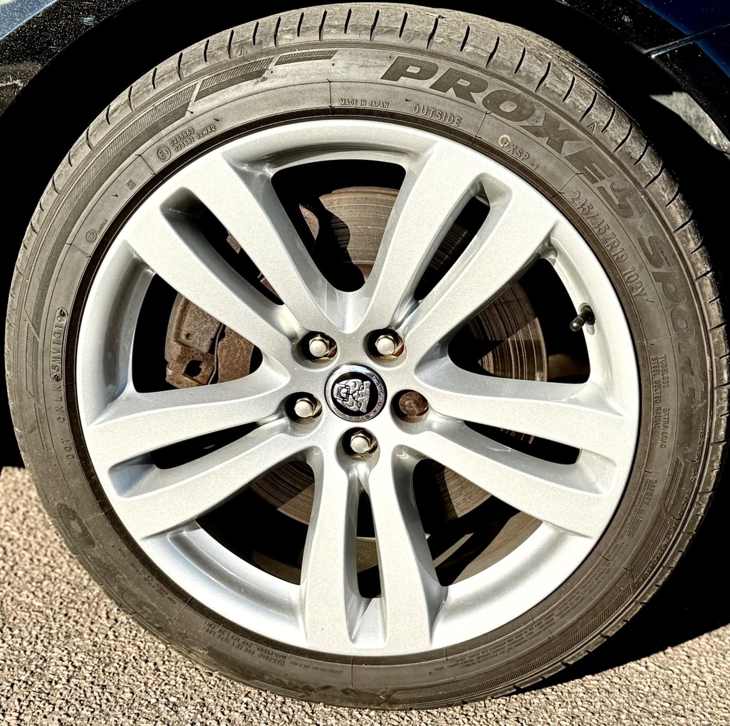 Used Jaguar XJ 2010 for sale - 77997370: Photo 18