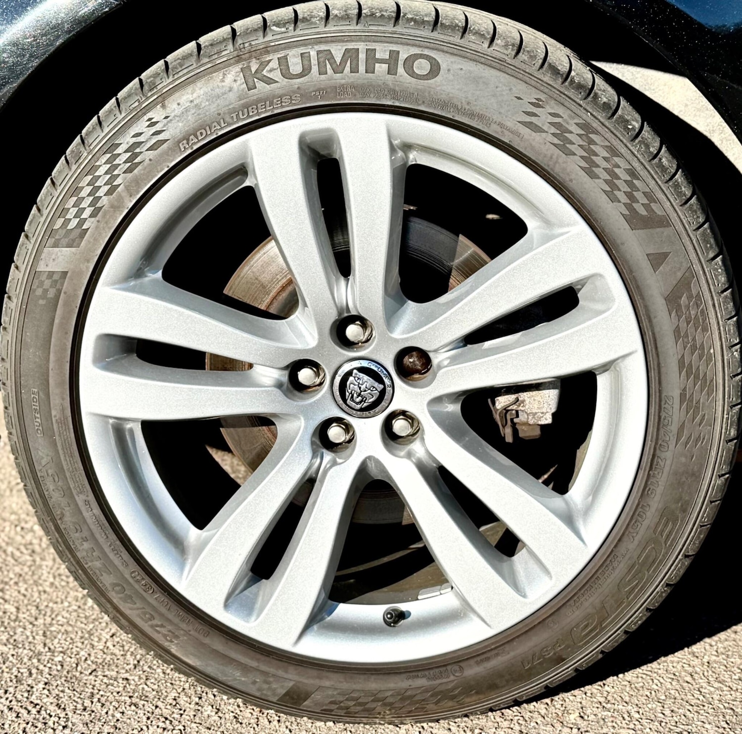 Used Jaguar XJ 2010 for sale - 77997370: Photo 19