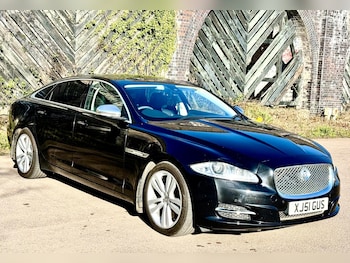 Used Jaguar XJ 2010 for sale - 77997370: Photo
