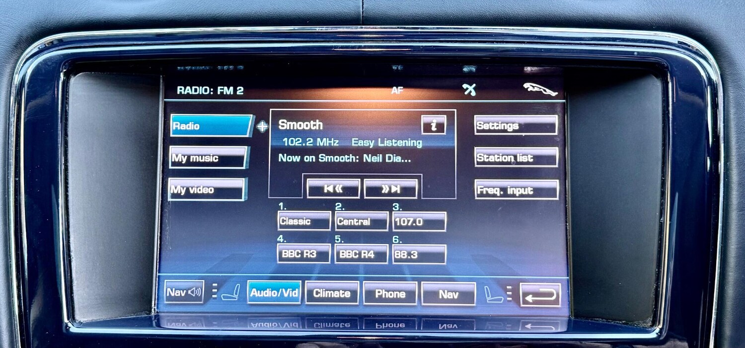 Used Jaguar XJ 2010 for sale - 77997370: Photo 42