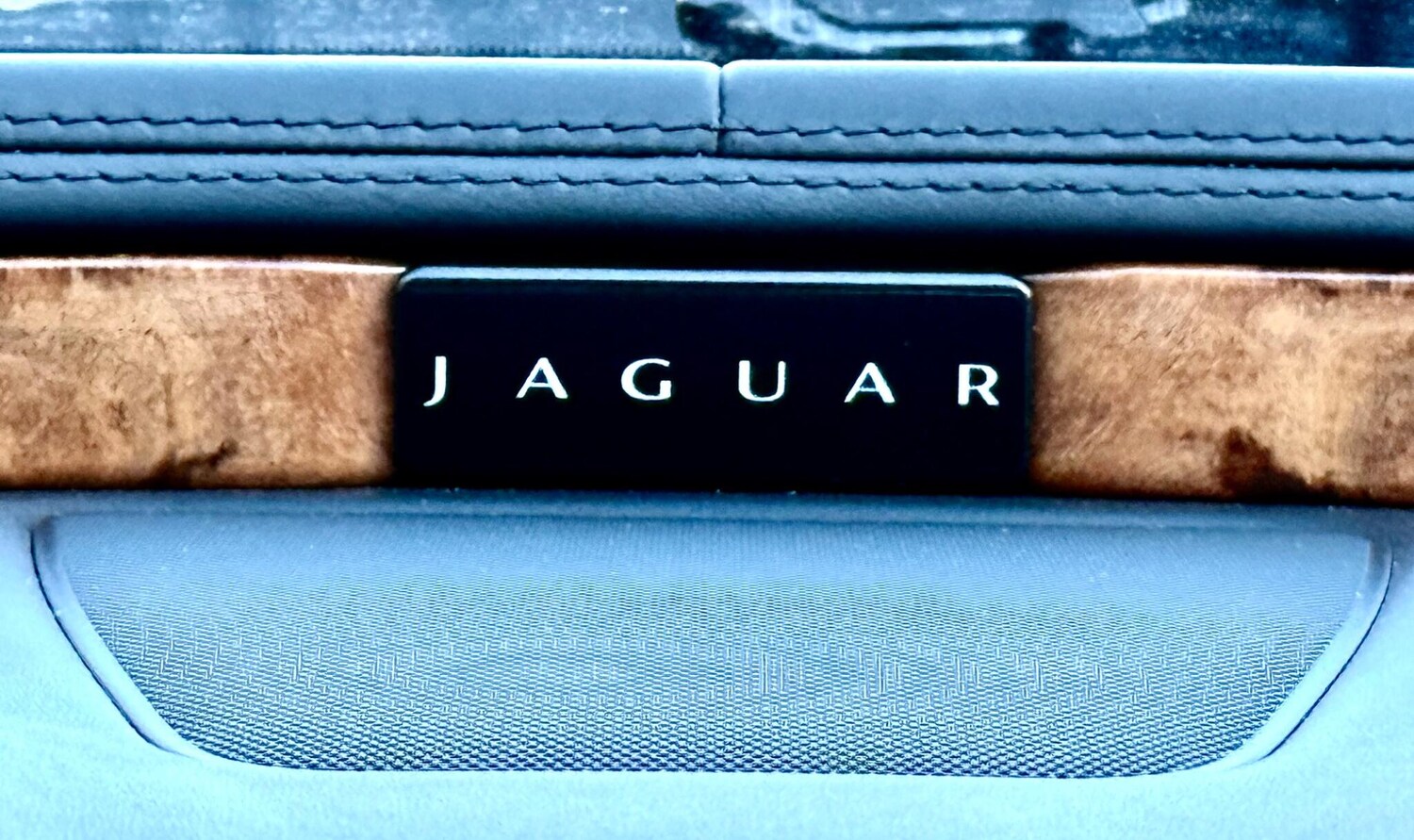 Used Jaguar XJ 2010 for sale - 77997370: Photo 49