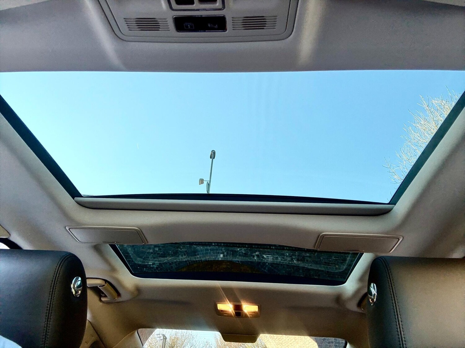 Used Jaguar XJ 2010 for sale - 77997370: Photo 68