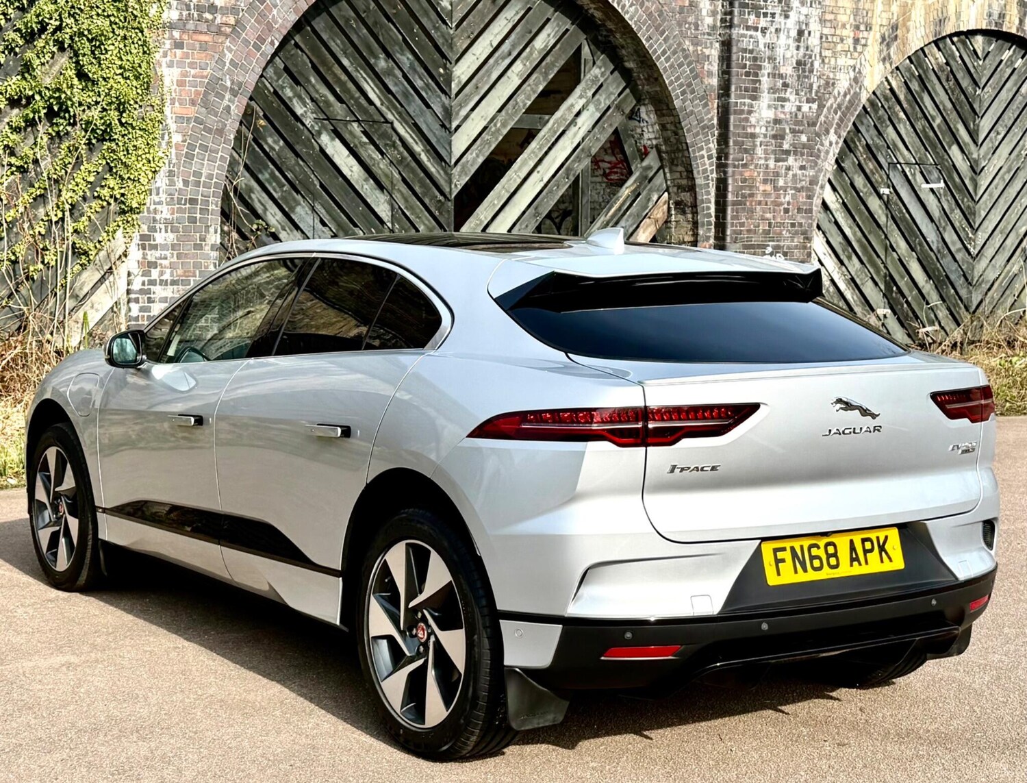 Used Jaguar I-Pace 2018 for sale - 77997364: Photo 9