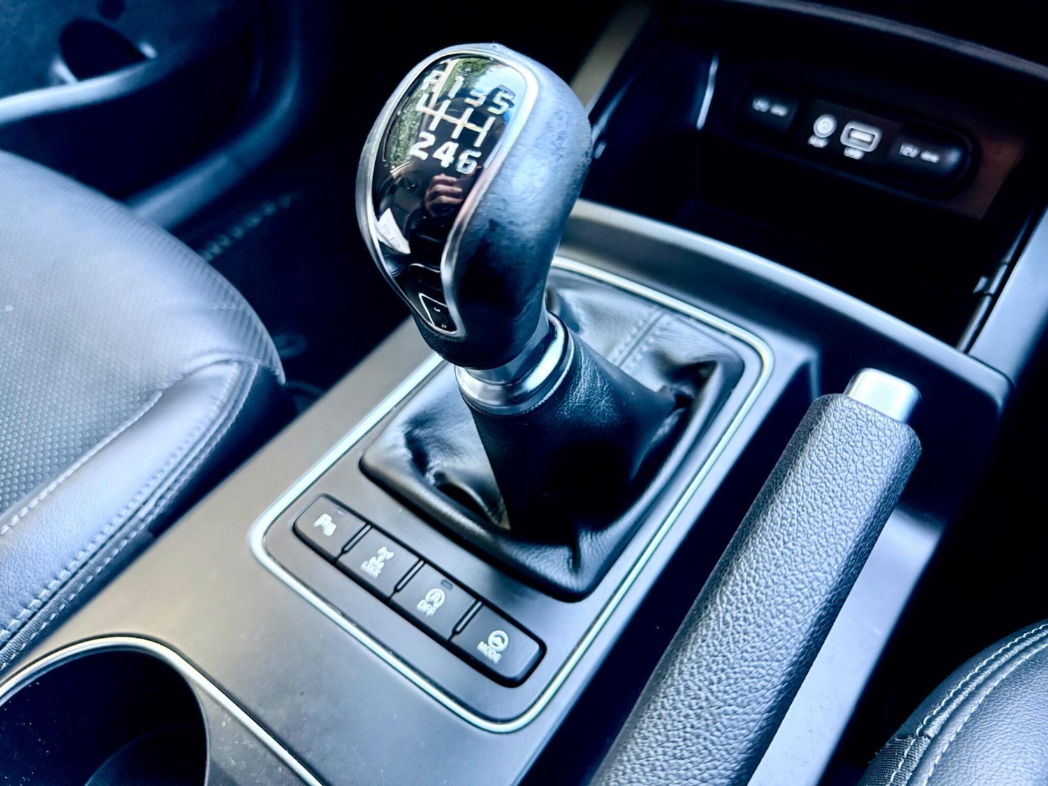 Used Kia Sorento 2015 for sale - 77015653: Photo 32