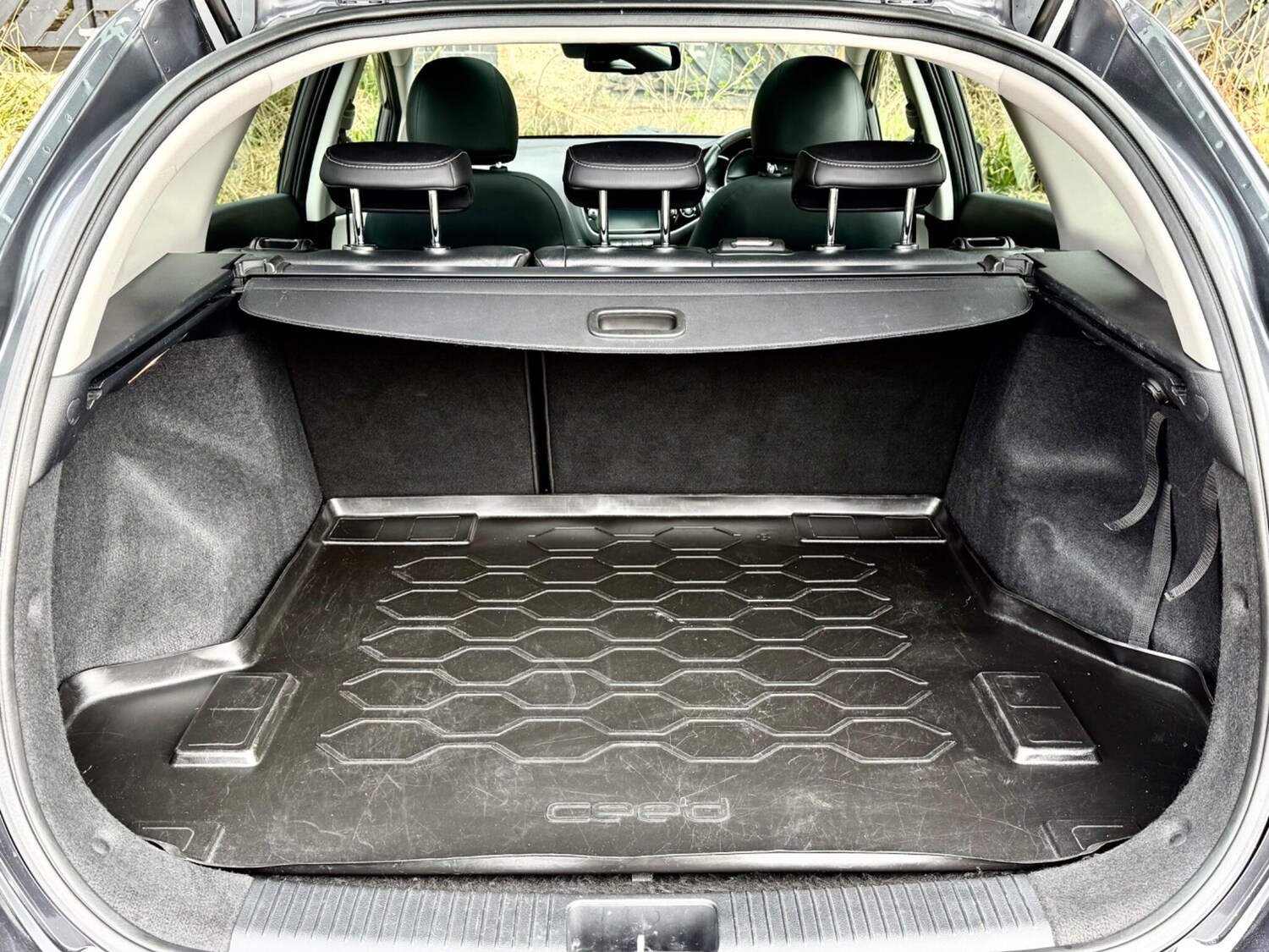 Used Kia Ceed 2014 for sale - 77997368: Photo 50